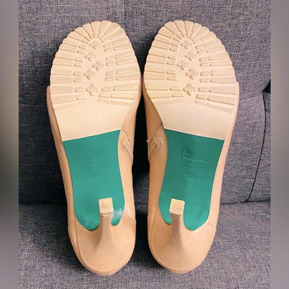 Donald J Pliner Lisa Tan Leather
Ankle Heel Stiletto Bootie & Open Toe - Picture 8 of 15